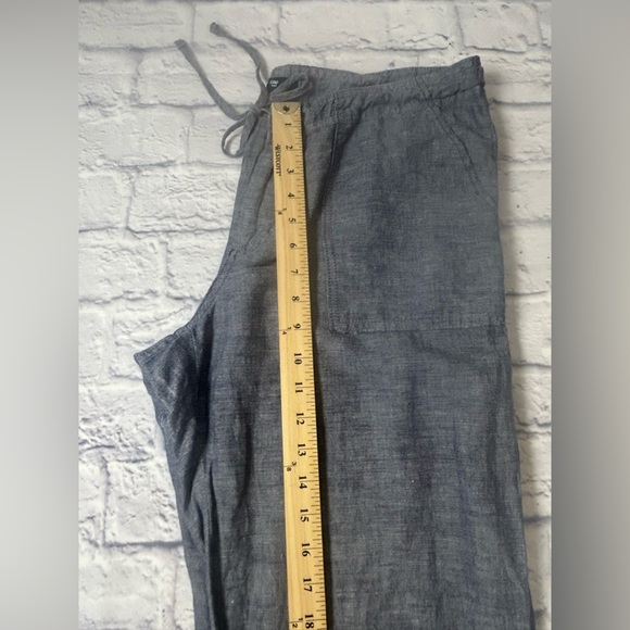 GAP Women's Gray Wide Leg Pants. Drawstring Waist. Size 12. - Picture 4 of 7